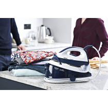 Tefal Fasteo Steam Station 2200 Watts Purple Ceramic Plastic Sv6040M0