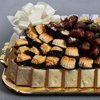 Delightful Medium Platter