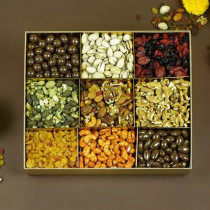 Premium Nuts n Berries Collection Box