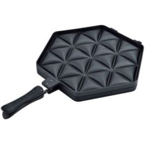 Dessini Triangle Double Pan Black 32Centimeter