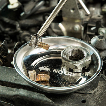 Abbasali Magnetic Single Tray With Magnetic Pick Up Tools