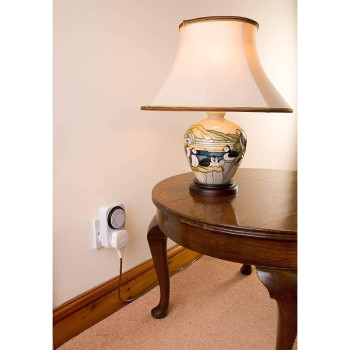 24 Hour Segment Timer Switch Energy Saver Plug Standard Size Hour Plug In Timer Socket Set 240V 3 Pin Plug 1 X Pack