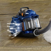 Electrolux Silent Performer Cyclonic Vacuum Cleaner Blue 2 Liters 2000 Watts Corded Baglesszspc 2000
