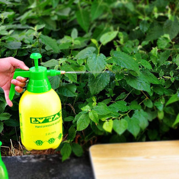 Zdylm Y Sprayer Bottle With Adjustable Nozzle Ergonomic Grip 2L