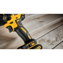 Dewalt 18V 13Mm Compact Drill Driverbrushless 2 X 1.5Ah Batteries Charger And Kit Box Dcd777S2 Gb 3 Year Warrnty