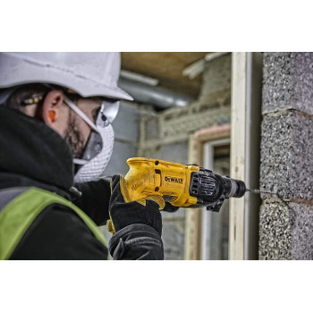 Dewalt D25033C 710 Watt 3 Mode Sds Plus Hammer Drill With Extra Std 13Mm Chuck