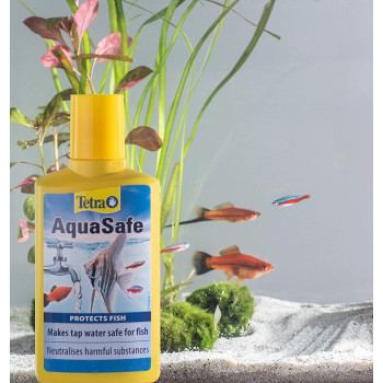 Tetra AquaSafe 100ml Aquarium Water Conditioner Anti Chlorine Chloramine N Heavy Metals Fish Protection