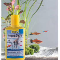 Tetra AquaSafe 100ml Aquarium Water Conditioner Anti Chlorine Chloramine N Heavy Metals Fish Protection