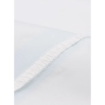 Generic Protective Anti-epidemic Antibacterial Isolation Suit For Medical Staff