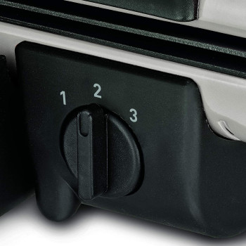 Tefal Grill Ultra Compact Barbecue / BBQ Grill, 1700 Watts, Silver (GC302B28)