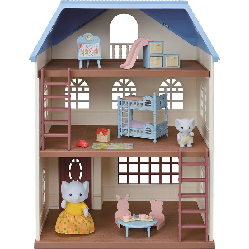 Sylvanian Families Sky Blue Terrace Gift Set