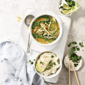 Kenwood 20L Microwave Oven with 5 Power Levels, Defrost Function, 35 Minutes Timer 700W MWM20.000BK Black