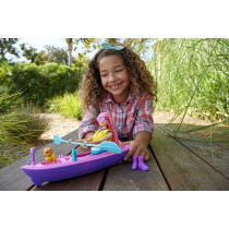 Barbie It Takes Two Camping Playset with Daisy Doll (Curvy with Pink Hair, 11.5 in), Pet Puppy, Kayak & Camping Accessories, Gift for 3 to 7 Year Olds