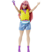 Barbie It Takes Two Camping Playset with Daisy Doll (Curvy with Pink Hair, 11.5 in), Pet Puppy, Kayak & Camping Accessories, Gift for 3 to 7 Year Olds