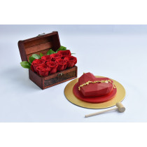 FNP Pinta Chocolate with Roses in Box