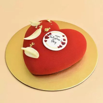 Valentine Day Special Chocolate Mousse Cake 4 Portion