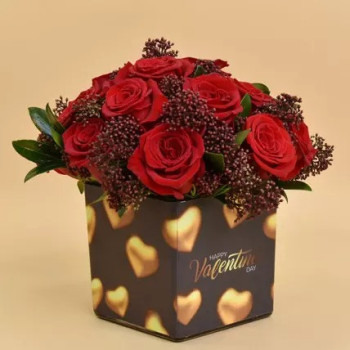 Valentines Day Roses Vase