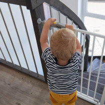 Hauck Open'N Stop Safety Gate (75-80 cm), with 21 cm Extension, White