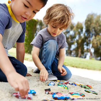 Hot Wheels Basic Cars, 10 Hot Wheels Car in 1 Pack 54886