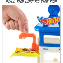 Hot Wheels City Shark Escape Playset, Toy for Kids 4 Years Old & Older