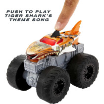 Hot Wheels Monster Roarin' Wreckers Tiger Shark Truck with Engine Revving & Crushing Noises, Cab Light, Plays Hero's Theme Song, Giant Wheels, Gift for Kids 3 Years & Up