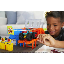 Hot Wheels Monster Trucks Blast Station Playset with HW Demo Derby & Crushable Cars