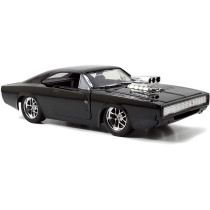 Jada Toys Fast & Furious 1970 Dodge Charger Street, 1:24 W/ Figurine Dominic Toretto