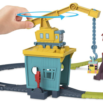 Thomas & Friends Fisher-Price Thomas & Friends Fix 'em Up Friends train and track set with motorized Thomas engine for preschool kids 3+