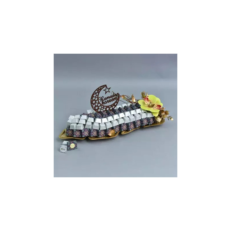 fnp Ramadan Kareem Wishes with Chocolates