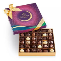 fnp Ramadan Gift Box 36 Pc By Godiva