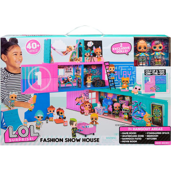 L.O.L. Surprise! Fashion Show House Playset with 40+ Surprises, Including 2 Exclusive Dolls - Great Gift for Kids Ages 4+