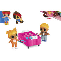 L.O.L. Surprise! Fashion Show House Playset with 40+ Surprises, Including 2 Exclusive Dolls - Great Gift for Kids Ages 4+