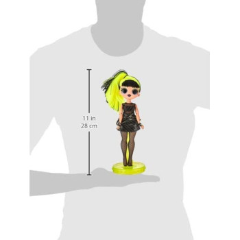 L.O.L. Surprise! OMG Remix Rock BGurl/Drm Fashion Doll with 15 Surprises Including Drums, Outfit, Shoes, Hair Brush, Doll Stand, Lyric Magazine, and Record Player