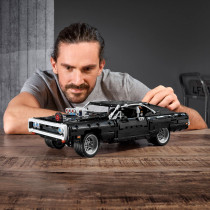 LEGO 42111 Technic Fast & Furious Dom's Dodge Charger Racing Car Model, Iconic Collector's Building Set