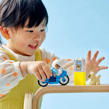 LEGO Duplo Town Police Motorcycle 10967