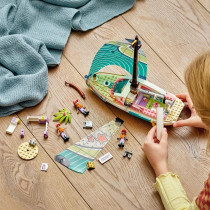 LEGO Friends Stephanie's Sailing Adventure 41716