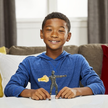 Spider-Man Marvel 6-Inch Deluxe Web Grappler Movie-Inspired Action Figure Toy with Attack Feature, for Kids Ages 4 and Up