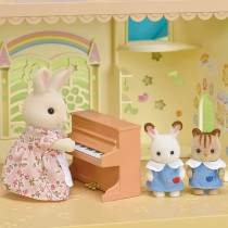 Sylvanian Families Bbay Castle Nursery, Multi-Colour, 5316