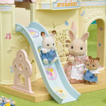 Sylvanian Families Bbay Castle Nursery, Multi-Colour, 5316