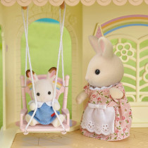 Sylvanian Families Bbay Castle Nursery, Multi-Colour, 5316