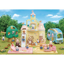Sylvanian Families Bbay Castle Nursery, Multi-Colour, 5316