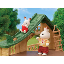 Sylvanian Families Lakeside Lodge Playset, Multicolor