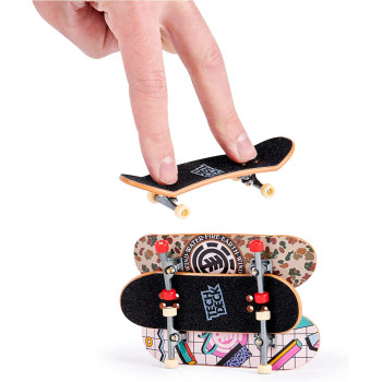 Tech Deck -- 96mm Fingerboards -- 4-Pack (Styles Vary), Kids Christmas Toy Gifts for Boys and Girls Ages 6 and up