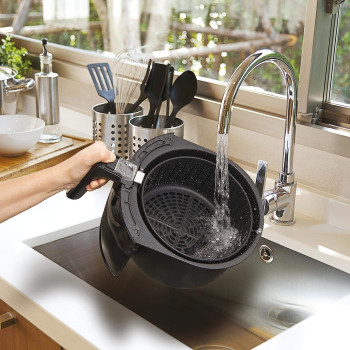 BLACK&DECKER Digital Air Fryer, 1500W, 4L/1.2kg, 360Degree Hot Air Convection Technology, Temperature & Time Controller, Touch Digital Display, Frying Grilling, Roasting & Baking, 2 years warranty, A400-B5