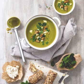 KENWOOD Glass Blender 1000W Power Blender Smoothie Blender/Smoothie Maker 1.5L with Grinder Mill, Chopper Mill, Ice Crush Function BLM45.720SS Black/Silver