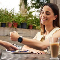 SAMSUNG Galaxy Watch4 Classic Smart Watch, Rotating Bezel, Health Monitoring, Fitness Tracker, Bluetooth, 42mm, Black (UK Version)
