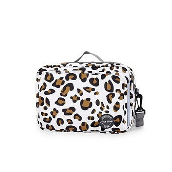 Little Story Baby Diaper Changing Clutch Kit - Leo For All Ages, Unisex (LS_DCCK_LE)