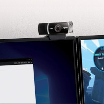 Logitech C922 Pro Stream Webcam, HD 1080p/30fps or HD 720p/60fps Hyperfast Streaming, Stereo Audio, HD light correction, Autofocus, For YouTube, Twitch, XSplit, PC/Mac/Laptop/Macbook/Tablet - Black