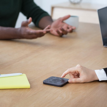 Logitech Meetup Conference Cam for Huddle Rooms Meeting with Bluetooth Speakers