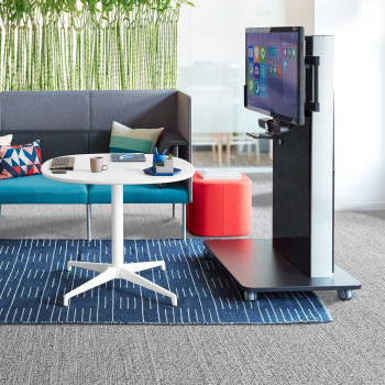 Logitech Meetup Conference Cam for Huddle Rooms Meeting with Bluetooth Speakers